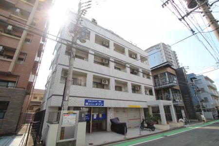 プチメゾン薬院Ⅲ B　